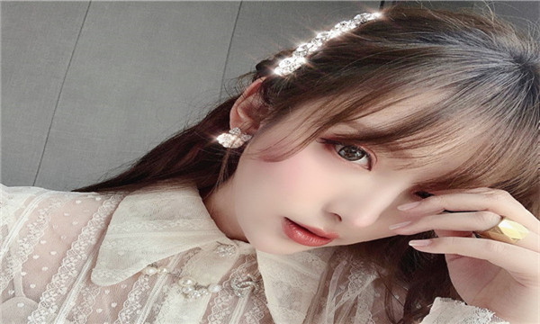 德格高薪诚聘代妈,给没有孩子的家庭带来新的生命